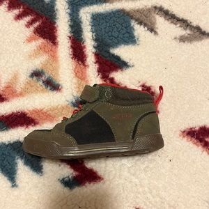 Keen boots boys size 9